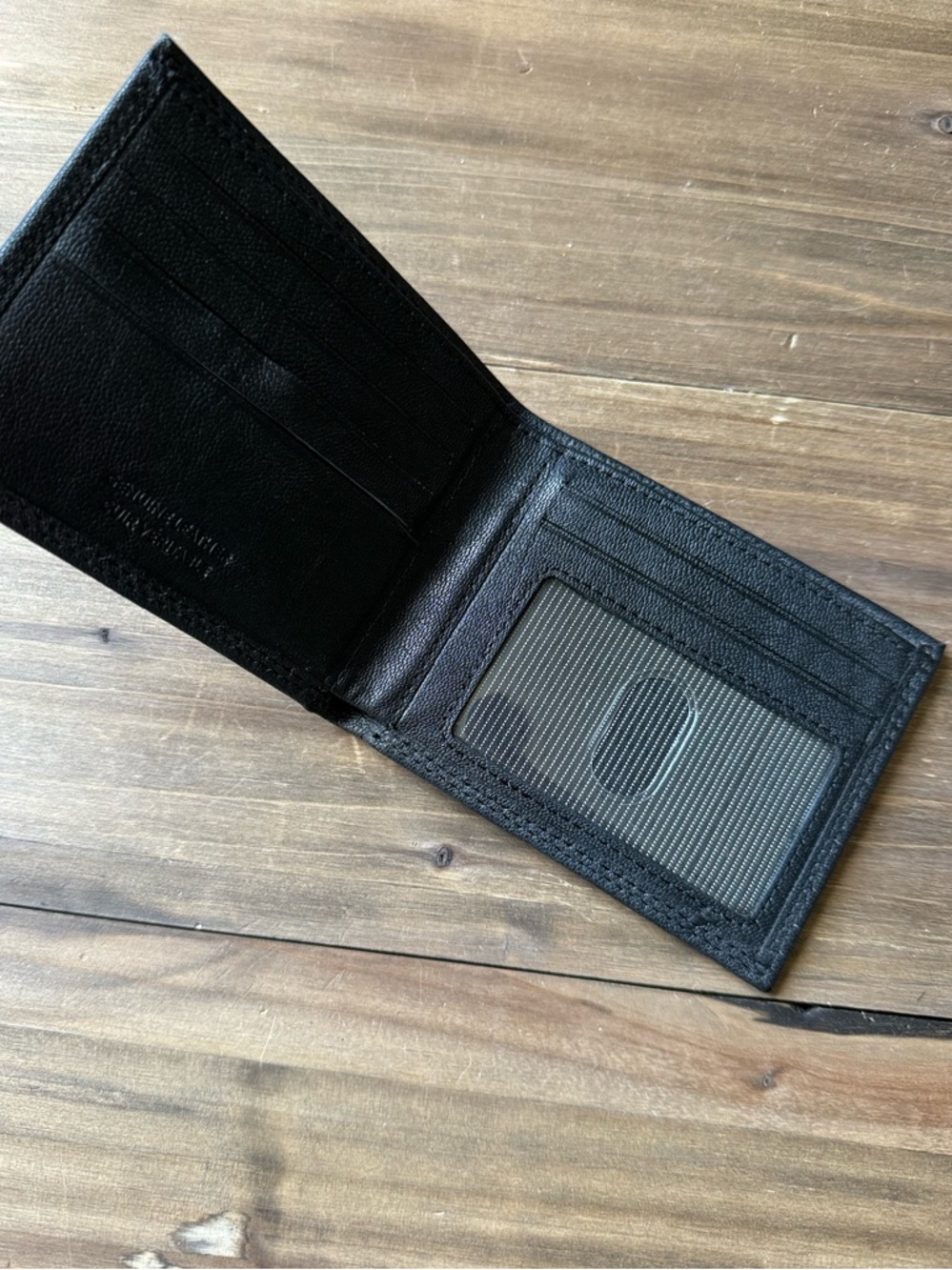 Roots Black Leather Bifold Wallet - Picture 3 of 6